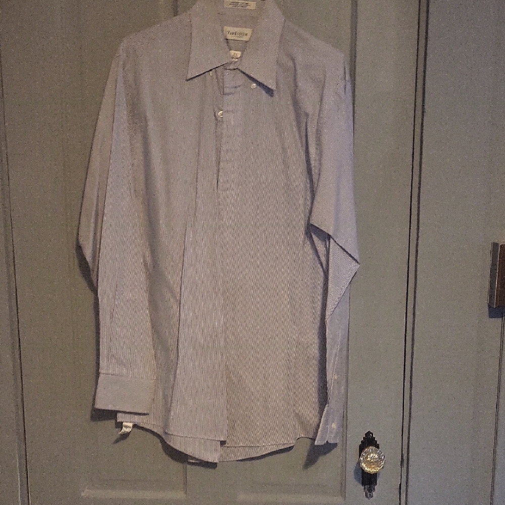 Van Heusen Classic Blue Dress Shirt